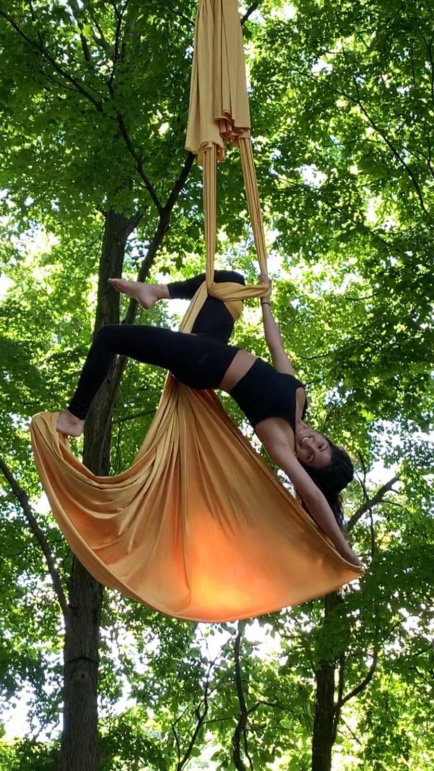 Damsa Yoga - Peaceful yoga practice